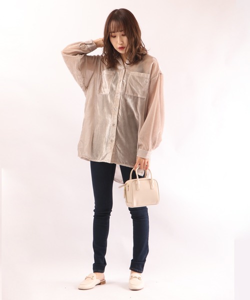 Brownie（ブラウニー）の「Brownie シアーコーデュロイロングシャツ（シャツ/ブラウス・レディース・ブルー/アイボリー/モカ・FREE）」の17枚目の写真