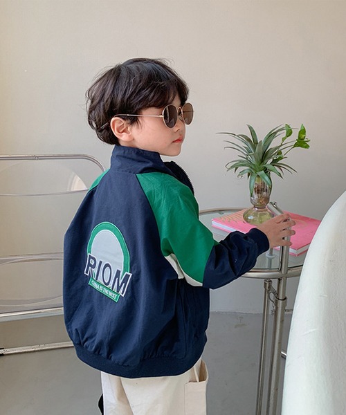 aimoha（アイモハ）の「【aimoha-KIDS-】【新作】 韓国子供服 アメカジバック刺繍配色ブルゾン（ブルゾン・キッズ・ブルー/レッド・90/100/80/110）」の2枚目の写真