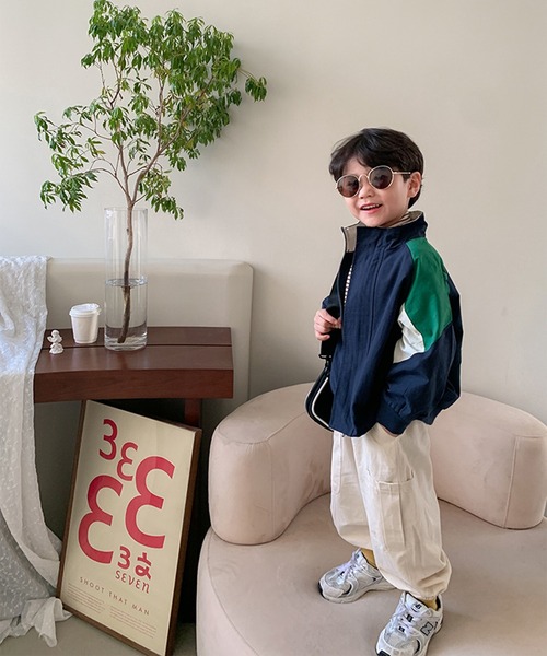 aimoha（アイモハ）の「【aimoha-KIDS-】【新作】 韓国子供服 アメカジバック刺繍配色ブルゾン（ブルゾン・キッズ・ブルー/レッド・90/100/80/110）」の10枚目の写真