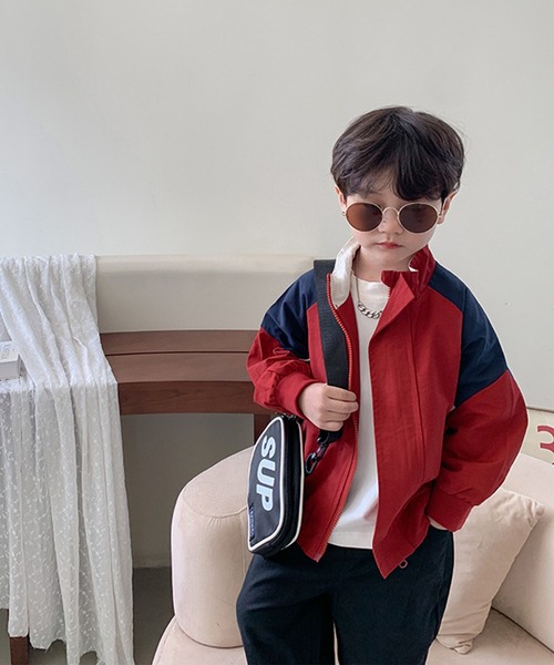 aimoha（アイモハ）の「【aimoha-KIDS-】【新作】 韓国子供服 アメカジバック刺繍配色ブルゾン（ブルゾン・キッズ・ブルー/レッド・90/100/80/110）」の15枚目の写真