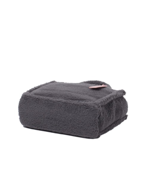 COCCINELLE(コチネレ)の「《COCCINELLE/コチネレ》ECO SHEARING(トートバッグ・レディース・ブルー系その他/バーガンディー・FREE)」の5枚目の写真