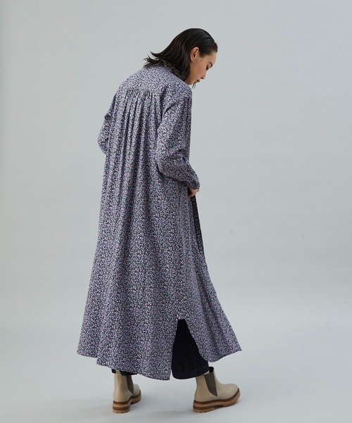 新着 ADIEU TRISTESSE（アデュートリステス）の「フラワープリント ワンピース