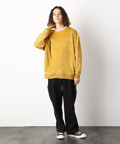 Purple&Yellow(パープルアンドイエロー)の「ロゴエンボスプルオーバー(スウェット・メンズ・ブラック/ライトグリーン/マスタード/キナリ・SMALL/MEDIUM/LARGE/X-LARGE)」の11枚目の写真