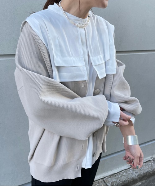 Omekashi(オメカシ)の「淡水パールカラービーズネックレス(ネックレス・レディース・グリーン/ブルー・FREE)」の4枚目の写真