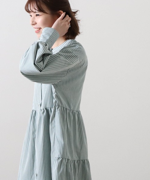 Cheek(チーク)の「ストライプティアードチュニック(チュニック・レディース・ベージュ/サックスブルー/グリーン・MEDIUM)」の13枚目の写真