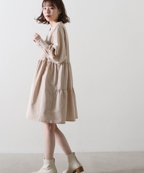 Cheek(チーク)の「ストライプティアードチュニック(チュニック・レディース・ベージュ/サックスブルー/グリーン・MEDIUM)」の21枚目の写真