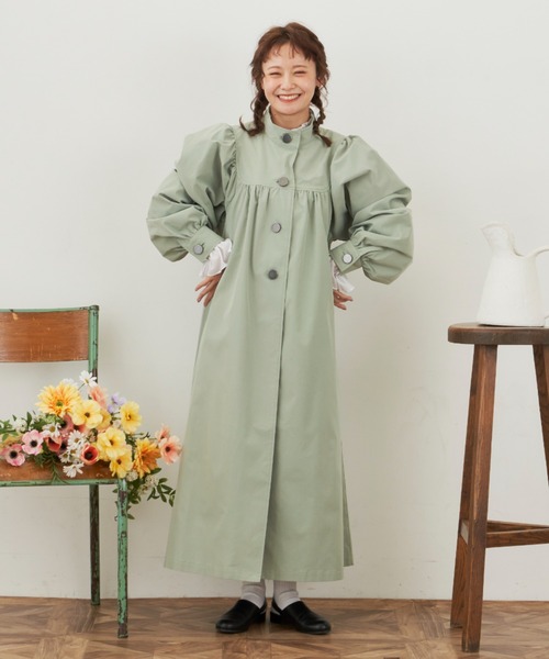 MERLOT（メルロー）の「ギャザーロングコート（ステンカラーコート・レディース・ブラック/ベージュ/ライトグリーン・FREE）」の18枚目の写真