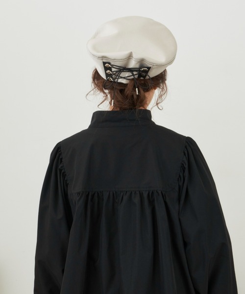 MERLOT（メルロー）の「ギャザーロングコート（ステンカラーコート・レディース・ブラック/ベージュ/ライトグリーン・FREE）」の10枚目の写真