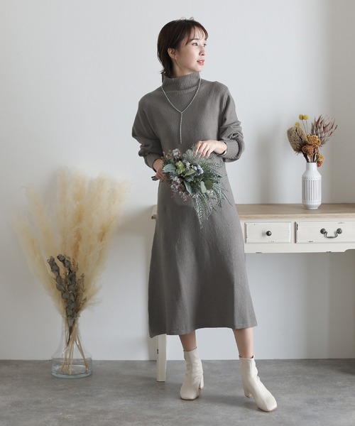 タートルネックフレアニットワンピース（ワンピース）｜ElegChic