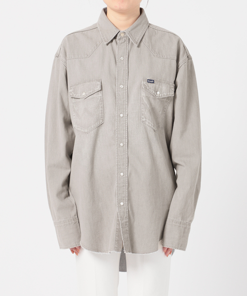 Wrangler（ラングラー）の「【WRANGLER】別注DENIMシャツ◆（シャツ/ブラウス・レディース・ネイビー/ライトグレー・LARGE/X-SMALL）」の17枚目の写真