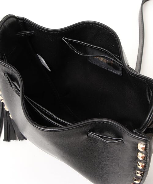 ASH（アッシュ）の「【NADINE】スタッズミニバッグ（ショルダーバッグ・レディース・ブラック・ONE SIZE）」の6枚目の写真