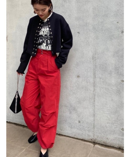 MOUSSY（マウジー）の「DRAWSTRING TUCK パンツ（カーゴパンツ・レディース・ネイビー/レッド/ライトベージュ・0/1/2）」の14枚目の写真