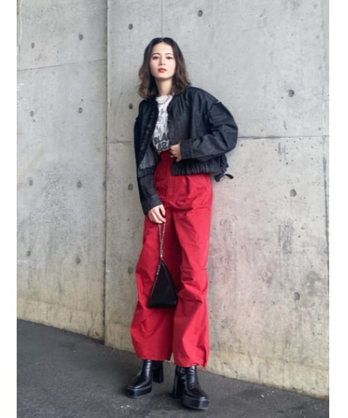 MOUSSY（マウジー）の「DRAWSTRING TUCK パンツ（カーゴパンツ・レディース・ネイビー/レッド/ライトベージュ・0/1/2）」の12枚目の写真
