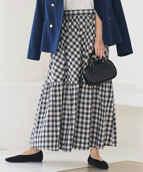 KOBE LETTUCE(コウベレタス)の「バックウエストゴムロングティアードスカート(スカート・レディース・ブラック系その他/イエロー/ミント/ブラック系その他2・FREE)」の2枚目の写真