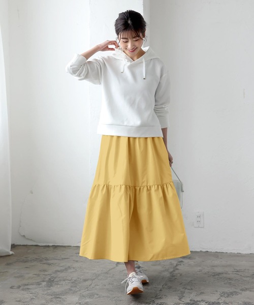 KOBE LETTUCE(コウベレタス)の「バックウエストゴムロングティアードスカート(スカート・レディース・ブラック系その他/イエロー/ミント/ブラック系その他2・FREE)」の8枚目の写真