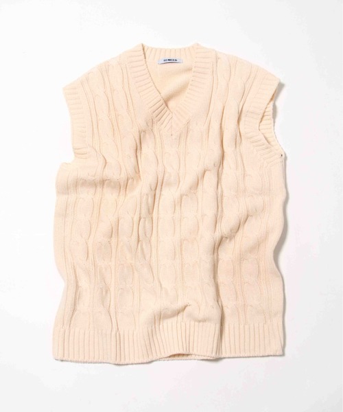 NO NEED（ノーニード）の「カラーケーブルニットベスト　ケーブル/ベスト/レイヤード（ベスト・メンズ・ホワイト/グレー/ネイビー/オレンジ/ブルー/グリーン・ﾌﾘ-）」の2枚目の写真