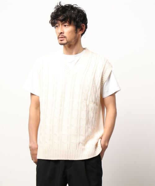 NO NEED（ノーニード）の「カラーケーブルニットベスト　ケーブル/ベスト/レイヤード（ベスト・メンズ・ホワイト/グレー/ネイビー/オレンジ/ブルー/グリーン・ﾌﾘ-）」の9枚目の写真