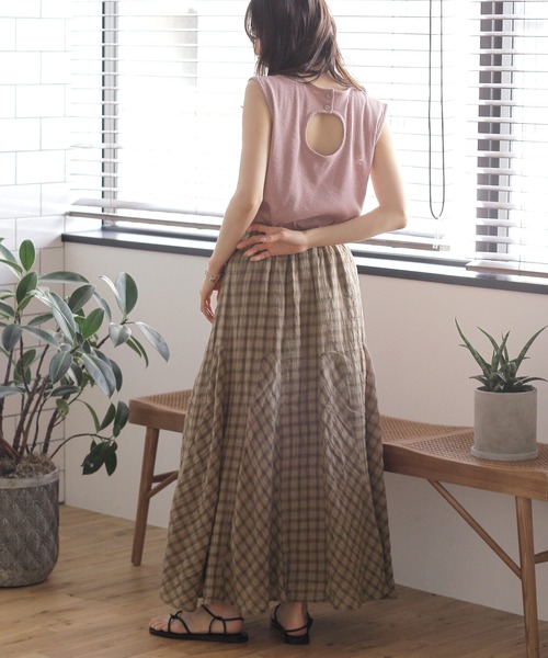 Crisp（クリスプ）の「バックオープンスラブTシャツ（Tシャツ/カットソー・レディース・ベージュ/ピンク/グリーン・FREE）」の18枚目の写真