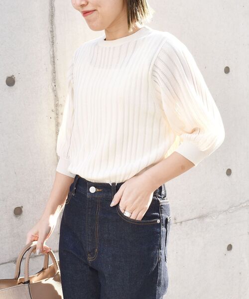 SHIPS（シップス）の「〈手洗い可能〉 ペーパーポリ シアー クルーネック プルオーバー ◆（ニット/セーター・レディース・オフホワイト/ベージュ系/ブルー/オレンジ/ブラック・ONE SIZE）」の13枚目の写真