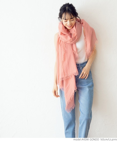 coca(coca)(コカ)の「ふんわりガーゼストール(ストール/ショール・レディース・ブラック/アイボリー/ライトピンク・ONE SIZE)」の17枚目の写真