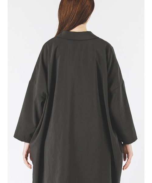 mizuiroind（ミズイロインド）の「mizuiro ind ワイドシャツライクコート（ステンカラーコート・レディース・チャコールグレー/ライトグレー/ブラック/ネイビー・FREE）」の9枚目の写真