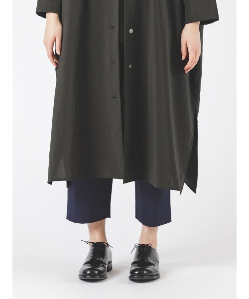 mizuiroind（ミズイロインド）の「mizuiro ind ワイドシャツライクコート（ステンカラーコート・レディース・チャコールグレー/ライトグレー/ブラック/ネイビー・FREE）」の17枚目の写真