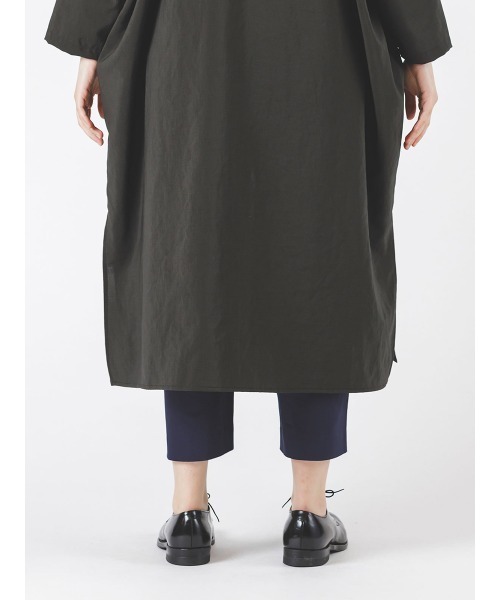 mizuiroind（ミズイロインド）の「mizuiro ind ワイドシャツライクコート（ステンカラーコート・レディース・チャコールグレー/ライトグレー/ブラック/ネイビー・FREE）」の20枚目の写真