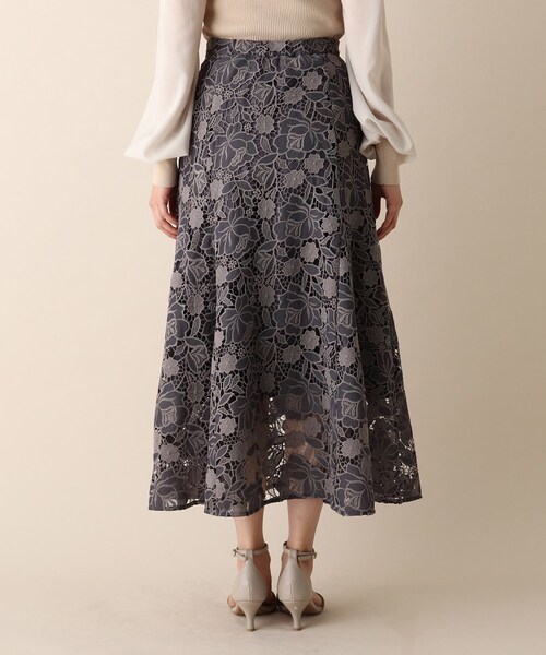 OPAQUE.CLIP（オペークドットクリップ）の「◆フラワーレースマーメイドスカート（スカート・レディース・マスタード/ライトベージュ/ガンメタ・38/36）」の9枚目の写真