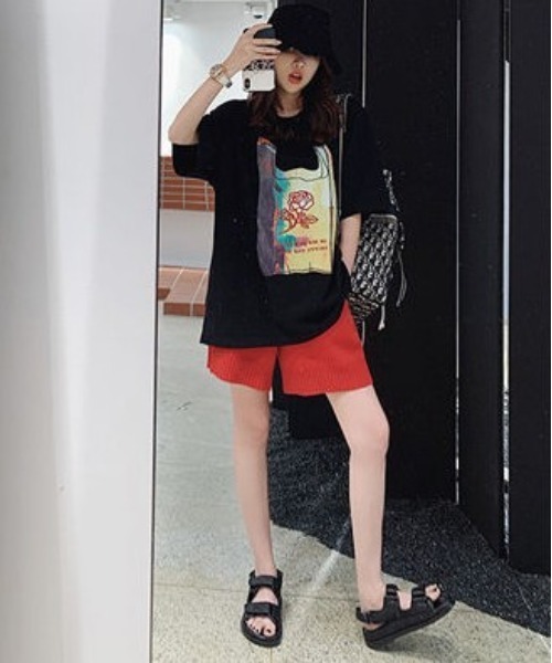 gossip!ロサンゼルス(ゴシップロサンゼルス)の「ニットショートパンツ(その他パンツ・レディース・ホワイト/レッド/ブラック・FREE)」の22枚目の写真