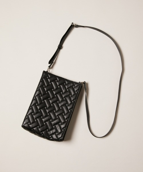 manana suerte(マニャーナスエルテ)の「キルティングショルダーバッグ(ショルダーバッグ・レディース・ブラック/シルバー/イエロー・FREE)」の10枚目の写真