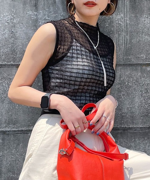 PAGEBOY（ページボーイ）の「ポコポコシアーノースリーブニット（ニット/セーター・レディース・ブラック/オフホワイト/ブルー・FREE）」の4枚目の写真