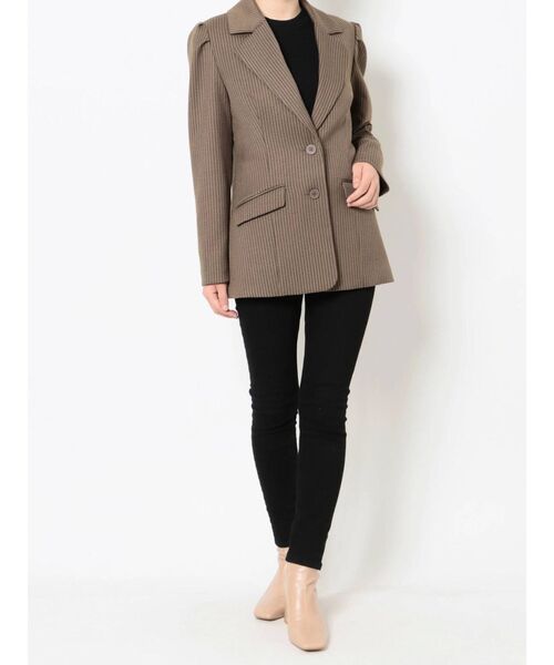 LAGUNAMOON（ラグナムーン）の「タックスリーブテーラードジャケット（テーラードジャケット・レディース・ベージュ/その他1・SMALL/MEDIUM）」の19枚目の写真