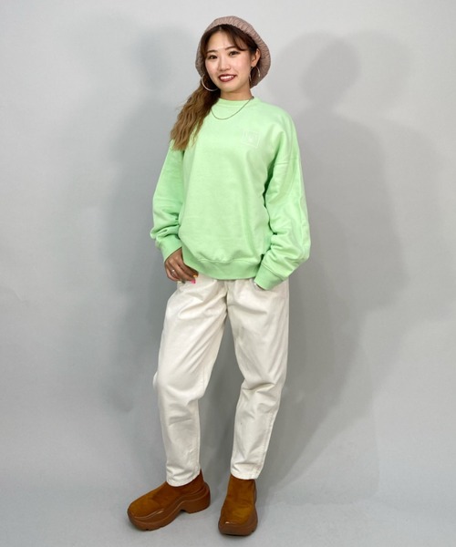 BILLABONG(ビラボン)の「BILLABONG/ビラボン ルーズシルエット/ボタニカル柄バックプリントスウェット/無地トレーナー BC014-001(スウェット・レディース・ホワイト/ブラック/グリーン・M/L)」の14枚目の写真
