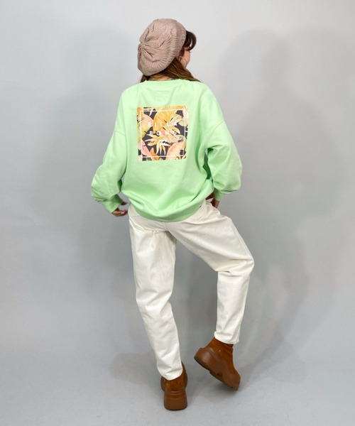 BILLABONG(ビラボン)の「BILLABONG/ビラボン ルーズシルエット/ボタニカル柄バックプリントスウェット/無地トレーナー BC014-001(スウェット・レディース・ホワイト/ブラック/グリーン・M/L)」の15枚目の写真