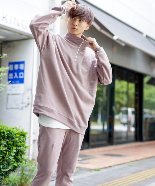 Beno(ビーノ)の「マイクロフリース リラックスオーバーシルエット ハーフジップ トレーナー(スウェット・メンズ・チャコールグレー/ブラック/ネイビー/オフホワイト/グリーン/ライトパープル/グレイッシュベージュ/グレイッシュブルー・S/M/L/XL)」の11枚目の写真