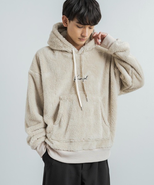 KANGOL(カンゴール)の「KANGOL 別注コラボ オーバーサイズ ボアフリースロゴ刺繍プルオーバーパーカー(パーカー・レディース・ブラック/ベージュ/ネイビー/グレー/オフホワイト/ホワイト系/ブラック系/ベージュ系/ネイビー系/グレー系・M/L/XL)」の14枚目の写真