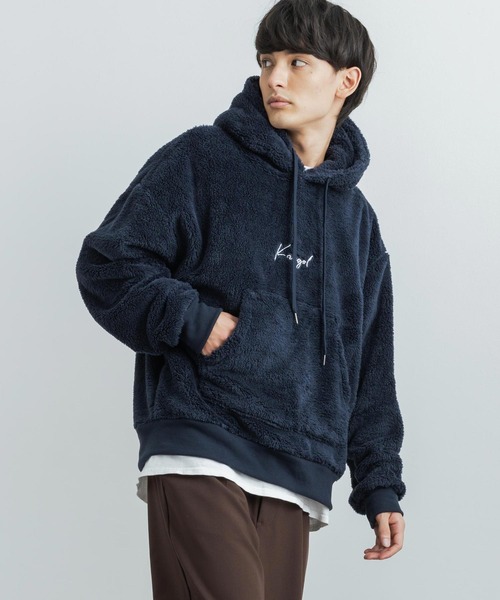 KANGOL(カンゴール)の「KANGOL 別注コラボ オーバーサイズ ボアフリースロゴ刺繍プルオーバーパーカー(パーカー・レディース・ブラック/ベージュ/ネイビー/グレー/オフホワイト/ホワイト系/ブラック系/ベージュ系/ネイビー系/グレー系・M/L/XL)」の15枚目の写真