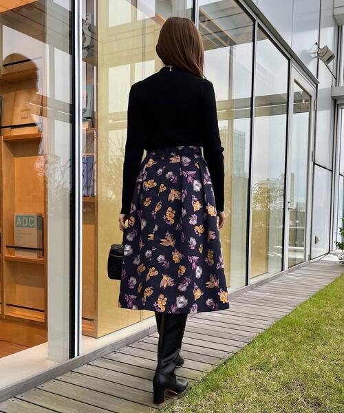 couture brooch（クチュールブローチ）の「◆【吸湿発熱・頼れるニット】パール調ハイネックリブニット（ニット/セーター・レディース・ブラック/サックスブルー/オフホワイト/ライトグレー/オレンジ・36/38/42）」の22枚目の写真