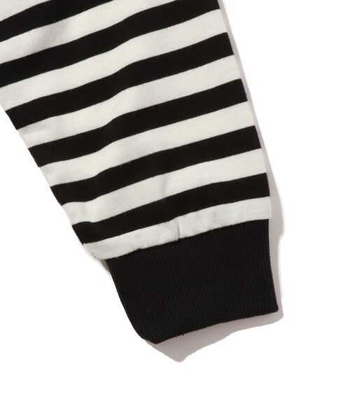 SHOO・LA・RUE(シューラルー)の「◆【100-130cm】袖ボーダーレイヤードプルオーバー(スウェット・キッズ・パープル系/ブラック・13/11/12/10)」の9枚目の写真