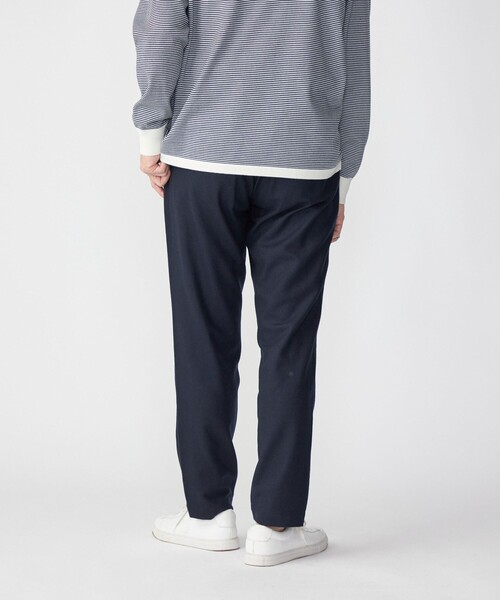 SHIPS（シップス）の「SHIPS: <セットアップ対応> スーパー140'S ソロテックス ウール イージーパンツ（スラックス・メンズ・ベージュ/ブラック/ネイビー・SMALL/MEDIUM/LARGE/X-LARGE）」の16枚目の写真