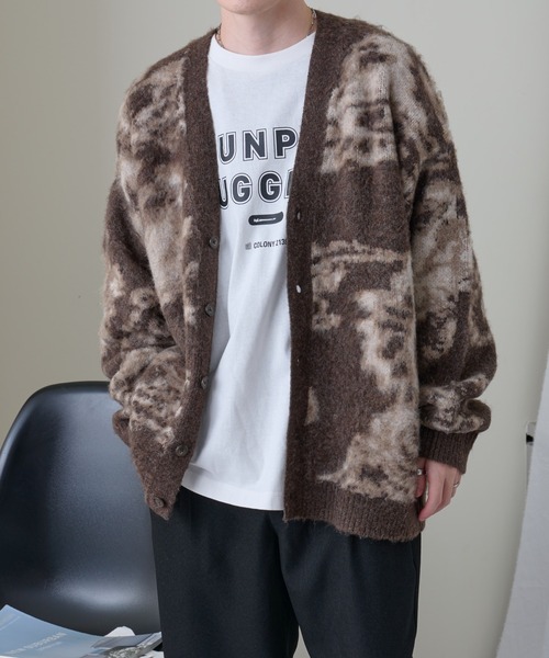 COLONY 2139（コロニートゥーワンスリーナイン）の「ペイズリーパターンニットカーディガン（カーディガン/ボレロ・メンズ・ブラウン/ブラック・MEDIUM/LARGE）」の21枚目の写真