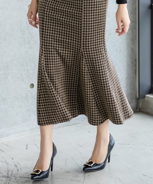Julia Boutique（ジュリアブティック）の「千鳥格子柄ハイウエストマーメイドスカート/22620（スカート・レディース・ベージュ/ブラック・ONE）」の8枚目の写真