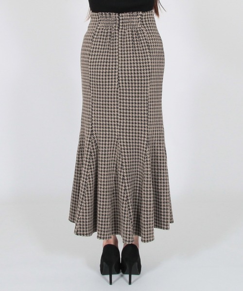 Julia Boutique（ジュリアブティック）の「千鳥格子柄ハイウエストマーメイドスカート/22620（スカート・レディース・ベージュ/ブラック・ONE）」の12枚目の写真