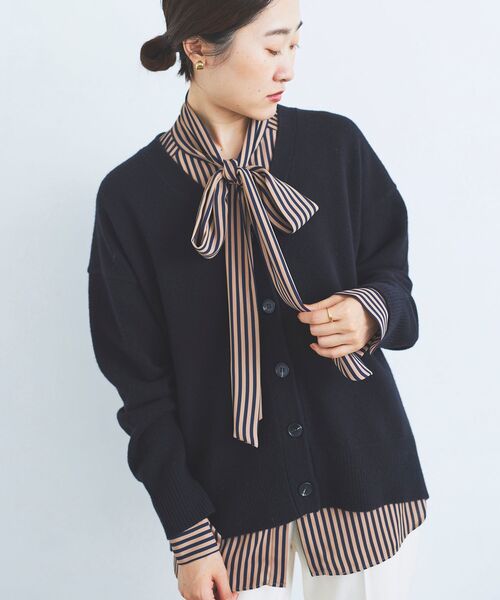 le.coeur blanc(ルクールブラン)の「ストライプボウタイブラウスⅡ(シャツ/ブラウス・レディース・ベージュ系その他2/ブルー系その他4・38)」の5枚目の写真