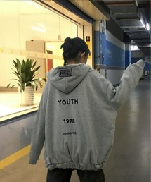 ルーズシルエット ZIP UPパーカー