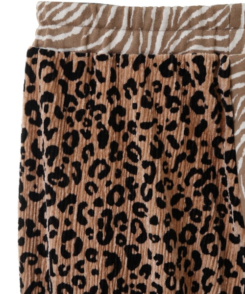 Candy Stripper（キャンディストリッパー）の「CND ANIMALS FLARE パンツ（その他パンツ・レディース・ベージュ/ブラック・2）」の10枚目の写真