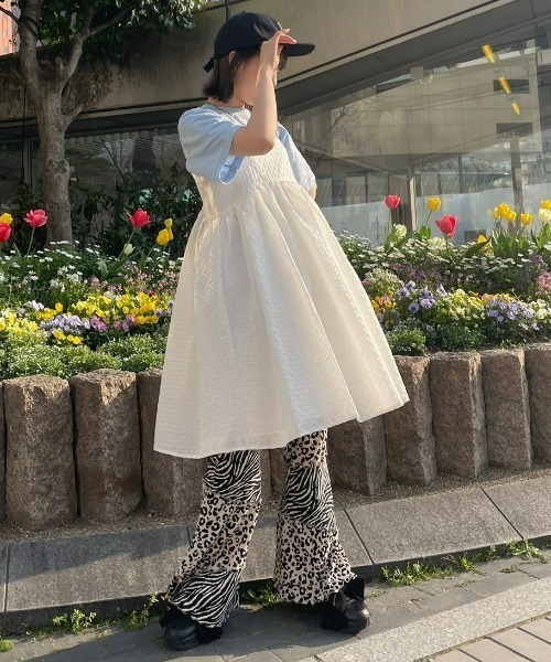 Candy Stripper（キャンディストリッパー）の「CND ANIMALS FLARE パンツ（その他パンツ・レディース・ベージュ/ブラック・2）」の18枚目の写真