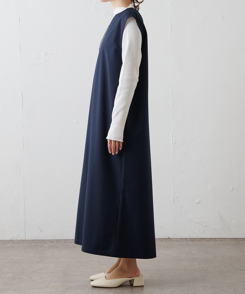 PUAL CE CIN(ピュアルセシン)の「TRキーネックワンピース(ジャンパースカート・レディース・ネイビー/ベージュ・FREE)」の7枚目の写真