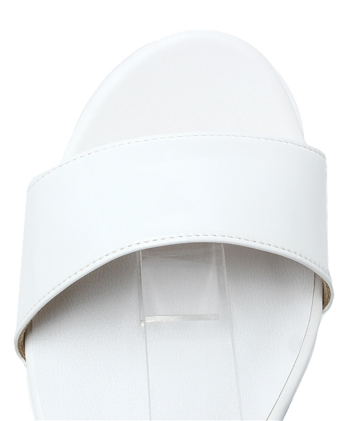 LE TALON（ルタロン）の「◇7.5CMプラットアンクルウエッジ（サンダル・レディース・ブラック/ホワイト/シルバー/アイボリー・36.5/37.5/35.5）」の7枚目の写真