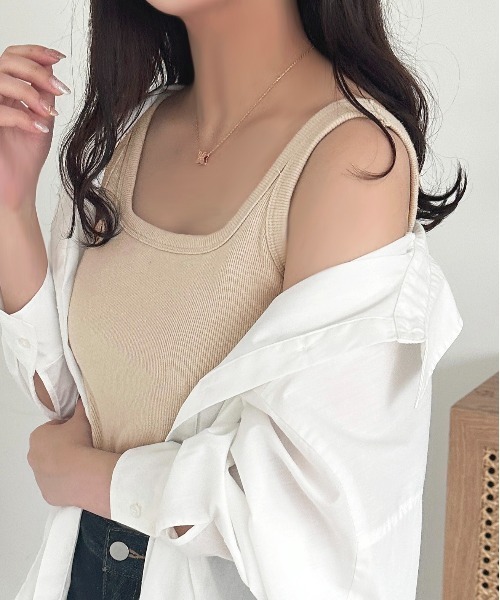 apres jour（アプレジュール）の「カップ付きタンクインナー【ZOZOTOWN限定アイテム】（タンクトップ・レディース・ライトブラウン/ライトベージュ/ブラック/ミント/オフホワイト・X-LARGE/フリー）」の5枚目の写真